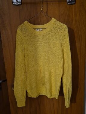 Gap Yellow Women's Knit Crewneck Sweater